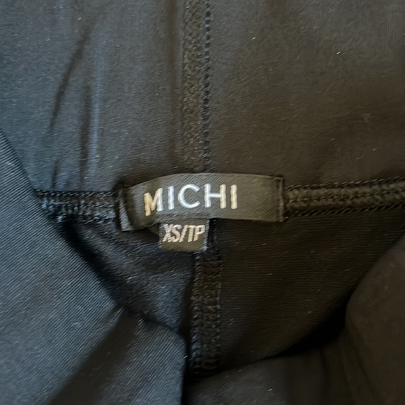Michi Mesh Inversion Legging XS - Picture 3 of 3